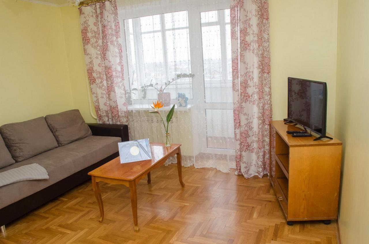 布雷斯特Apartament Na Adamkovskoy公寓 外观 照片