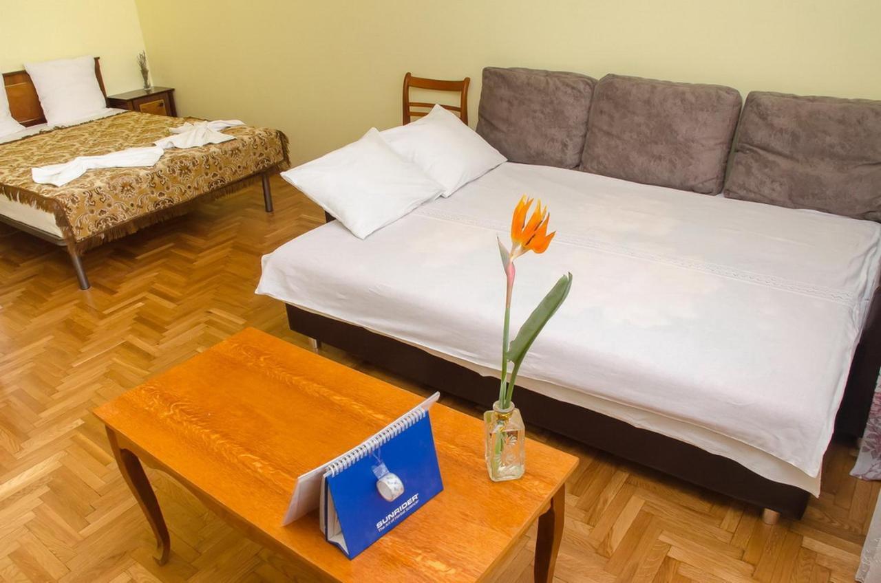 布雷斯特Apartament Na Adamkovskoy公寓 外观 照片